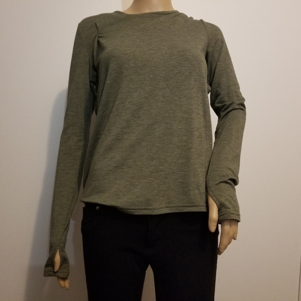 Victoria's Secret Long Sleeve Sports Shirt